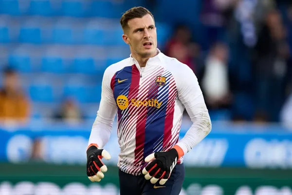 Iñaki Peña Recebe Voto de Confiança e se Torna Goleiro Titular do Barcelona